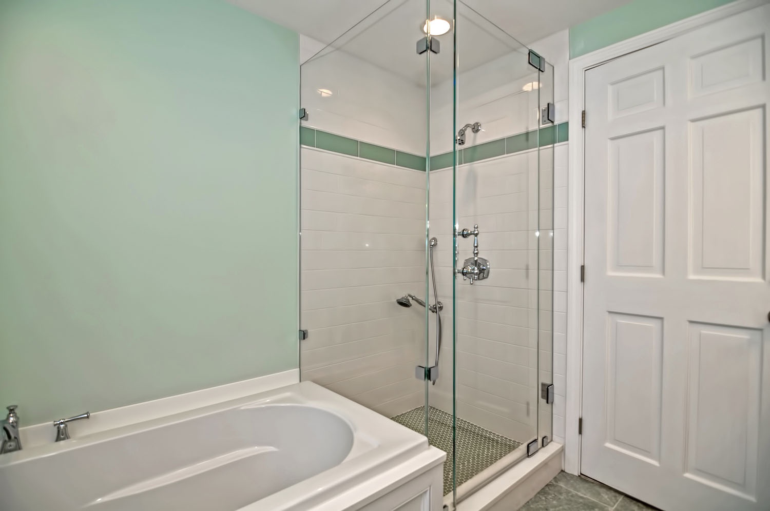 Immerse yourself in the large soaking tub.