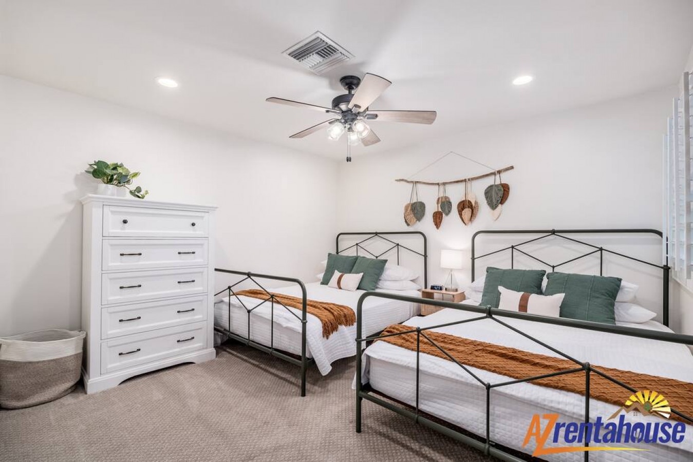 15204-193714-xMvH0kJQ2GOKXsqR1zxdGIdUz1ZL52kqa1--dpPH3NFM-64f90ef54f799