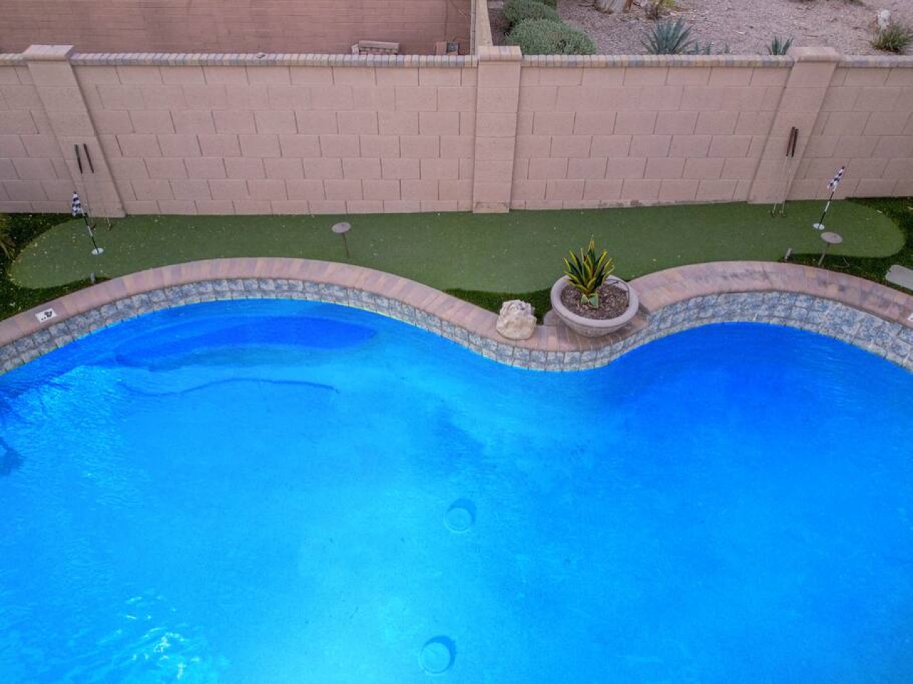 15204-193703-P1qE8OwmpIFiSGg0q931mxUte--LldwMEih6CI7hLY7A-64f8fe17988a0