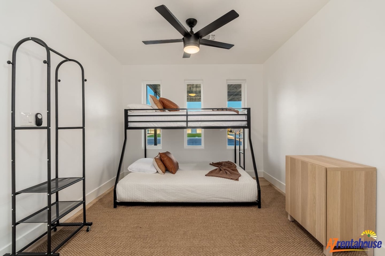 15204-376702-9P2XpI6zUr43hISEix-c6MR4X--AHWQkl9FBuAh8y8iM-67eade045cd26