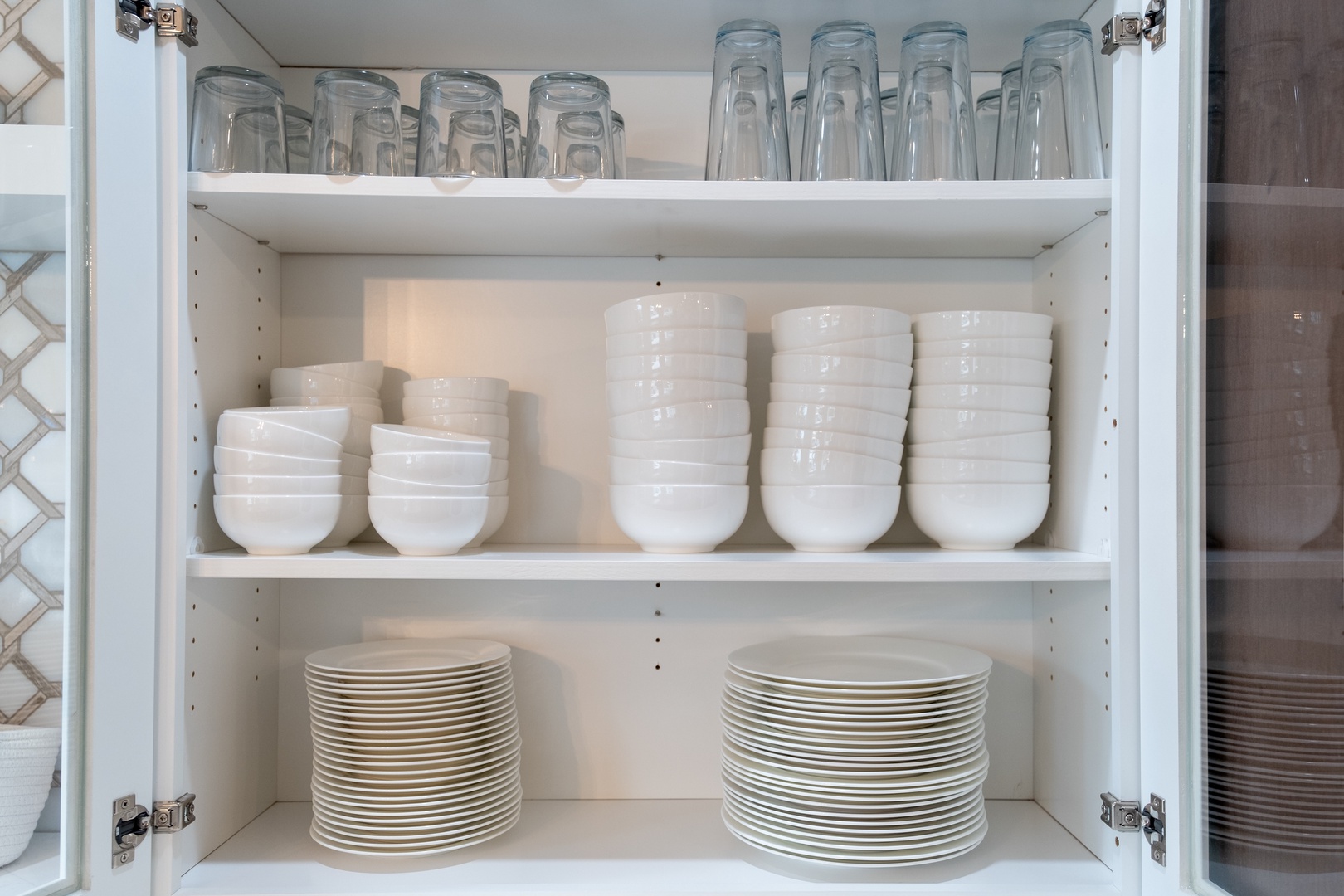 Your kitchen is fully stocked with dishes and glassware for every meal, from intimate dinners to larger gatherings with loved ones.