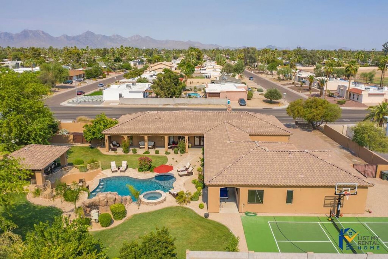 15204-193692-UqeXPT1RICdllcz0jyANjLs2NpZCfT1ewGTIb5psI2Q-64f8f4efa3550