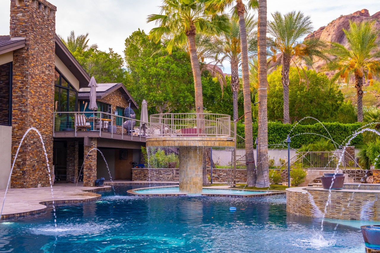 15204-195434-L-6UVc7UN76cBngiCVJkfsAVnmMznfwxGJDpmguhuD8-65049a4fa2001