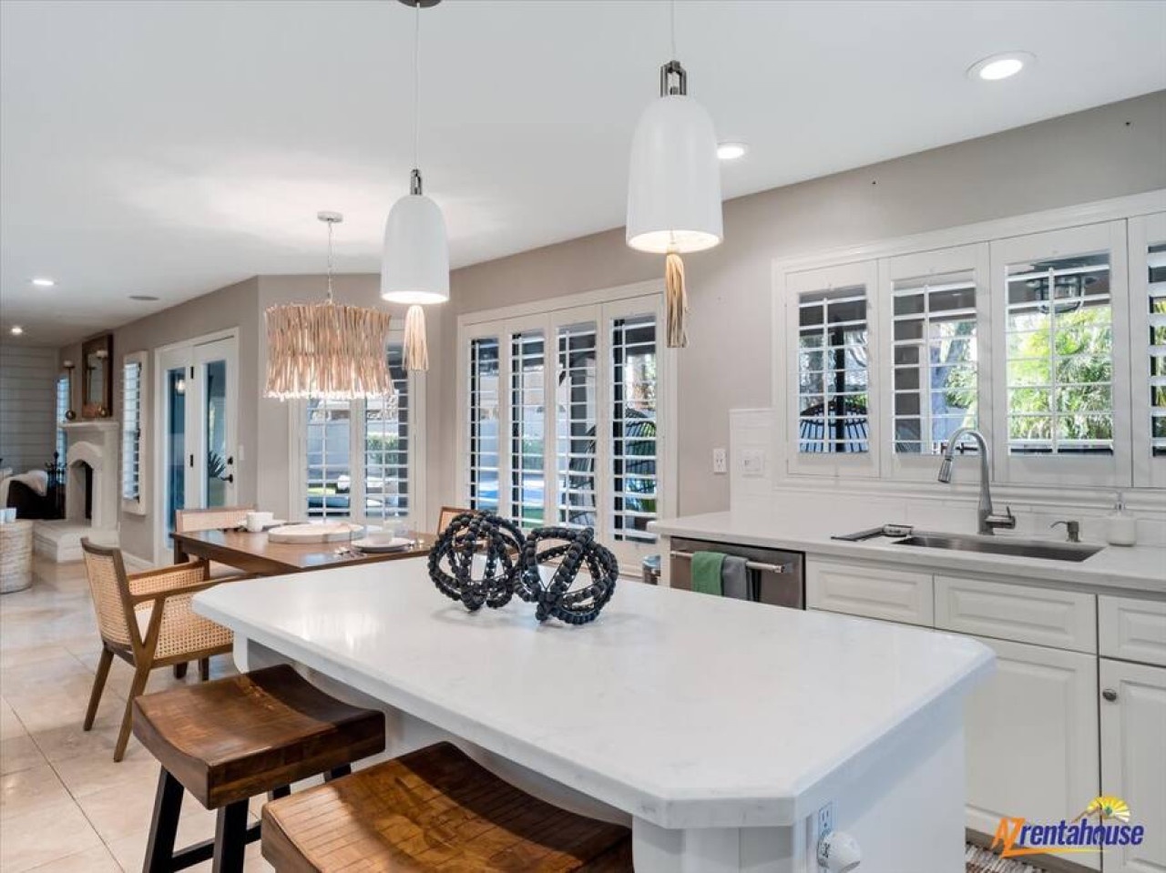 15204-204891-nMs3GvtxA-yWNSX9unzXvMspJ6vgKqqZDTkaAMSAH4s-653071ed59e33