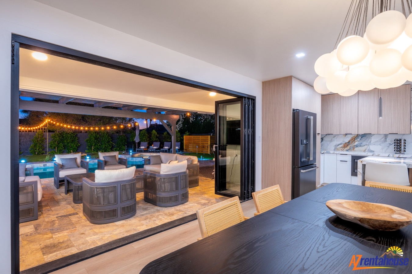 15204-376702-KL0rlC9nwRGKIcKA73--nKqnV-1jML6MtBXK9DWdpCMg-681103800a39c