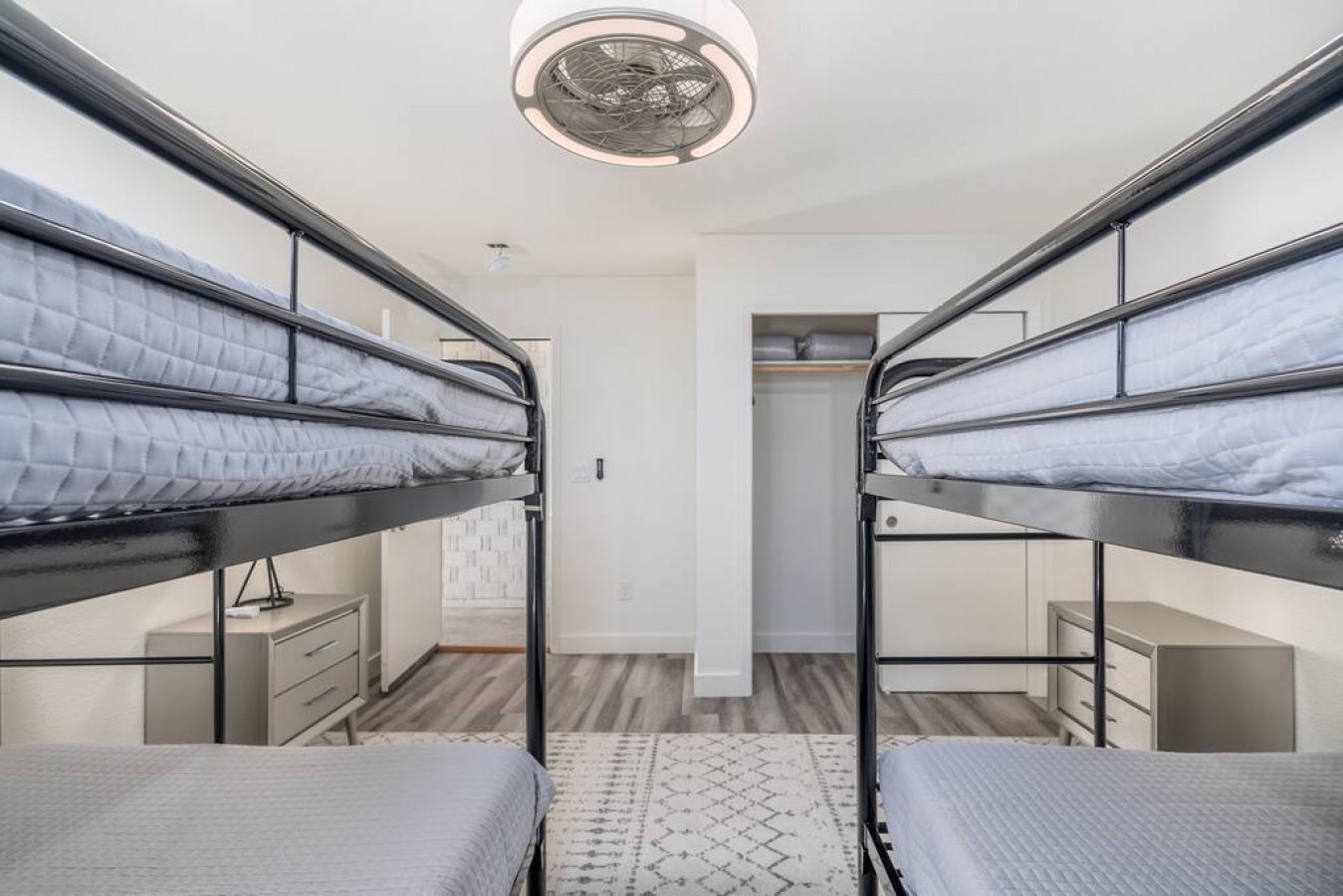 15204-198146-aCdb0MK0GBjx--qj1eD284tN--RmllB38p--WXQsJwr5ro-650f502ce54eb