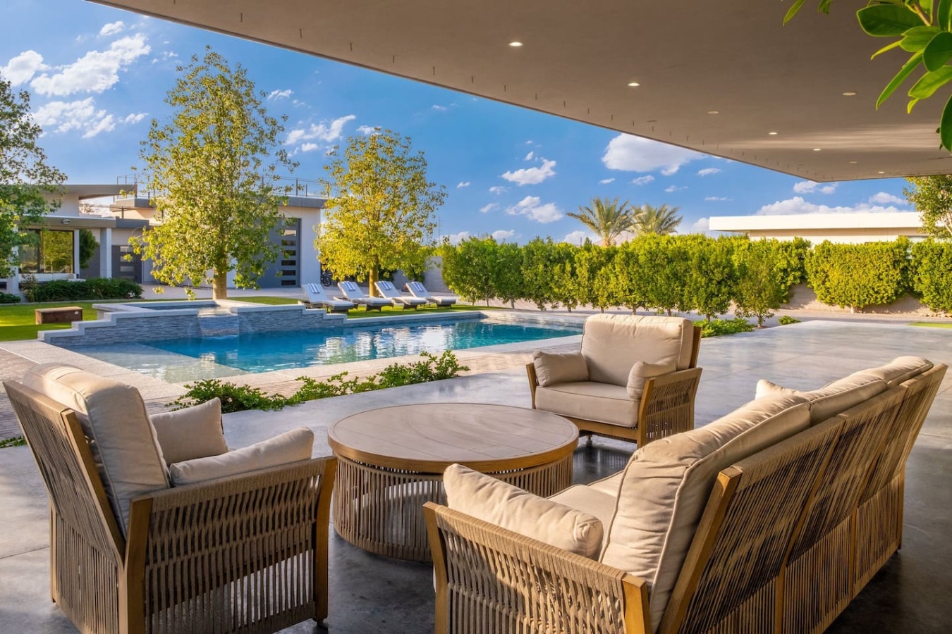 15204-357329--1rjToScG5xD6Inf2ubkg6T7sLw4gvhO0Iisgry7--bY-67a2279147f53