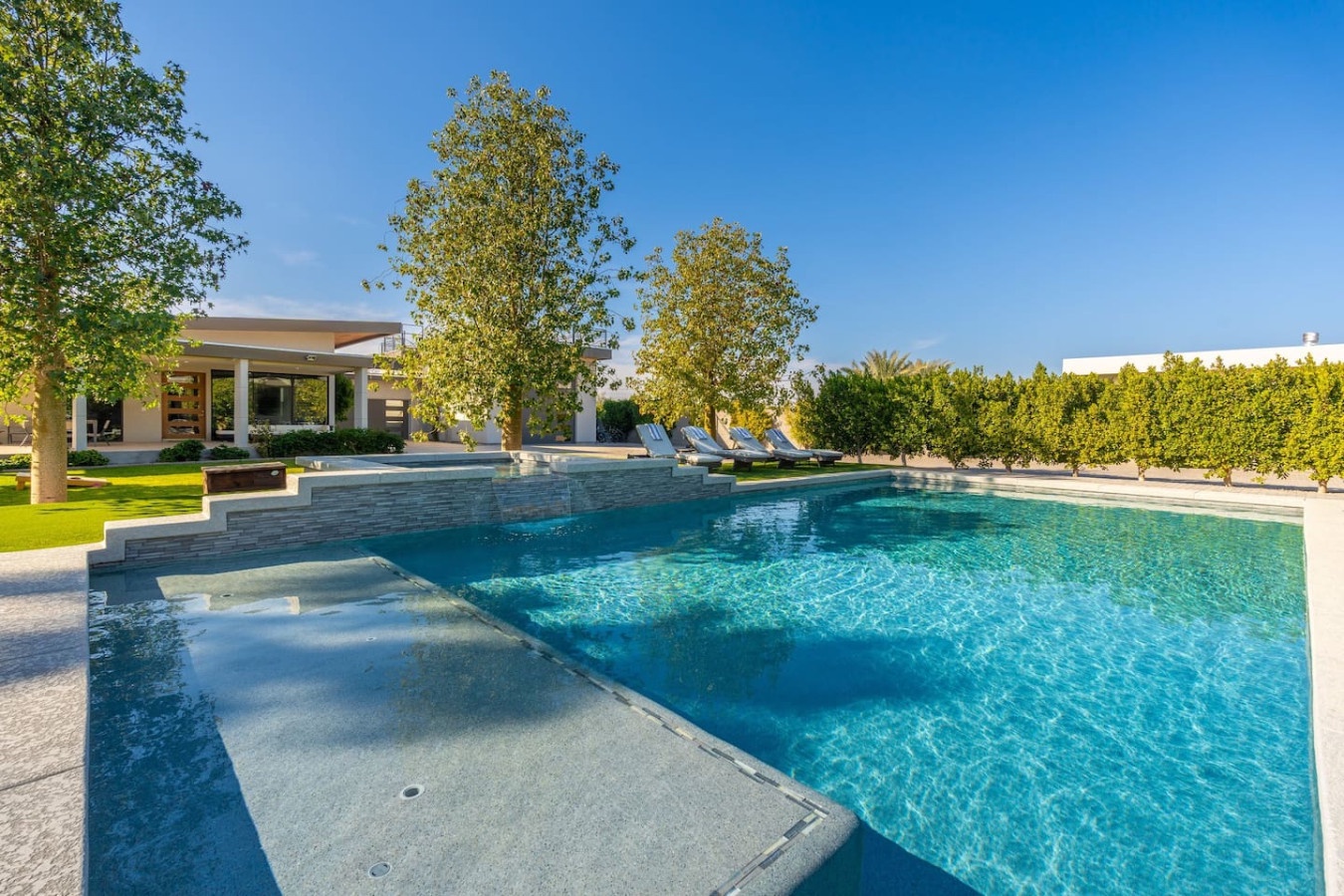 15204-357329-VKR--8iA3oX4hoGu6R4QjPgLi5ouXxB67Trww9H2Pots-67a2278508665