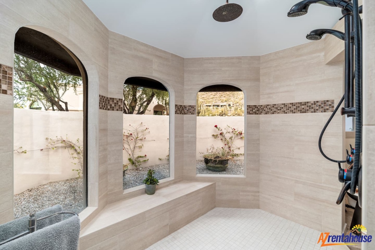 15204-231374-XDbOYJO--p-q--jhlz85KYwSO3t--PKwbC130kM-LvtxiA-65a0d94bbab22