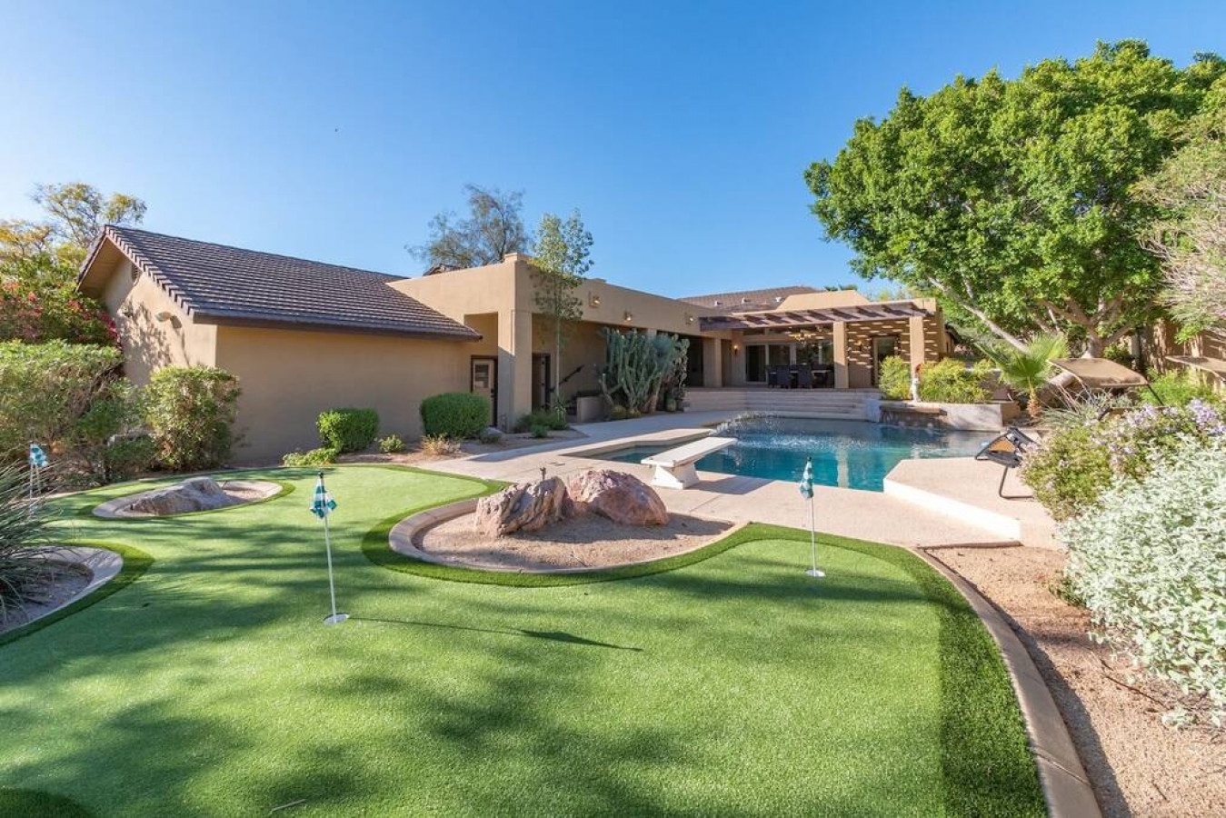 15204-193683-ahL9Y48pl8-PfdjsIRtey3-DyBykh-EPmVuFKG5Iuc8-64f8ebd0159ed