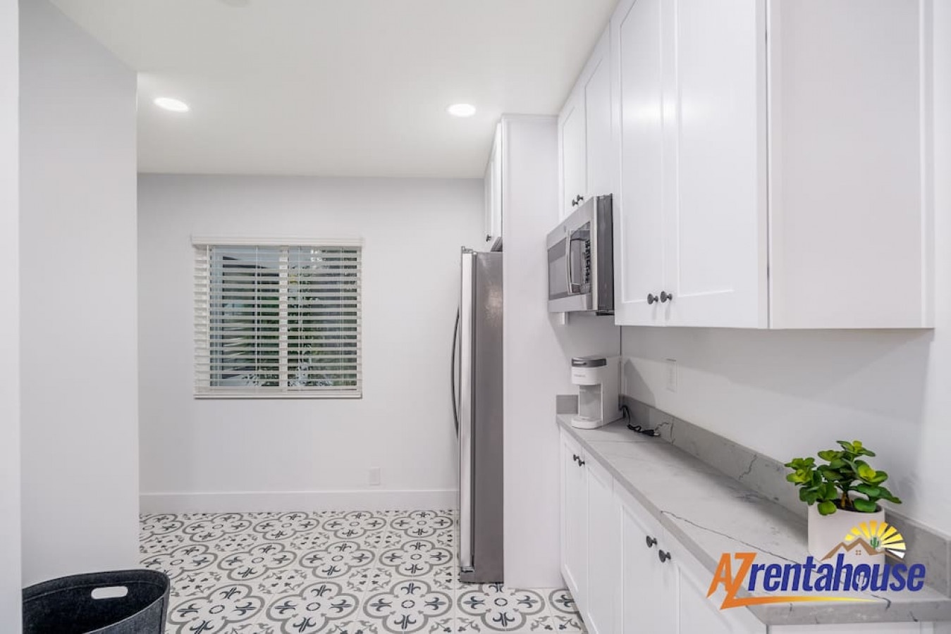 15204-193709-qJv8HvT2cAl3uDLbm5ywob7qpEtf8OG--ESS8IuFTPyo-64f9089318114