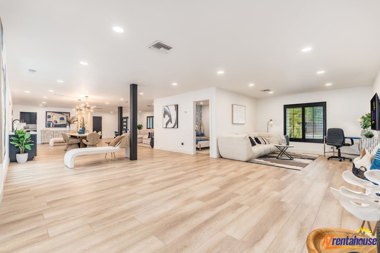 15204-307922-i3H9f3kTSJl59jdA002e7GU--gsr--Vuo6J9iNGNzFbQ-66e23e5a1f799