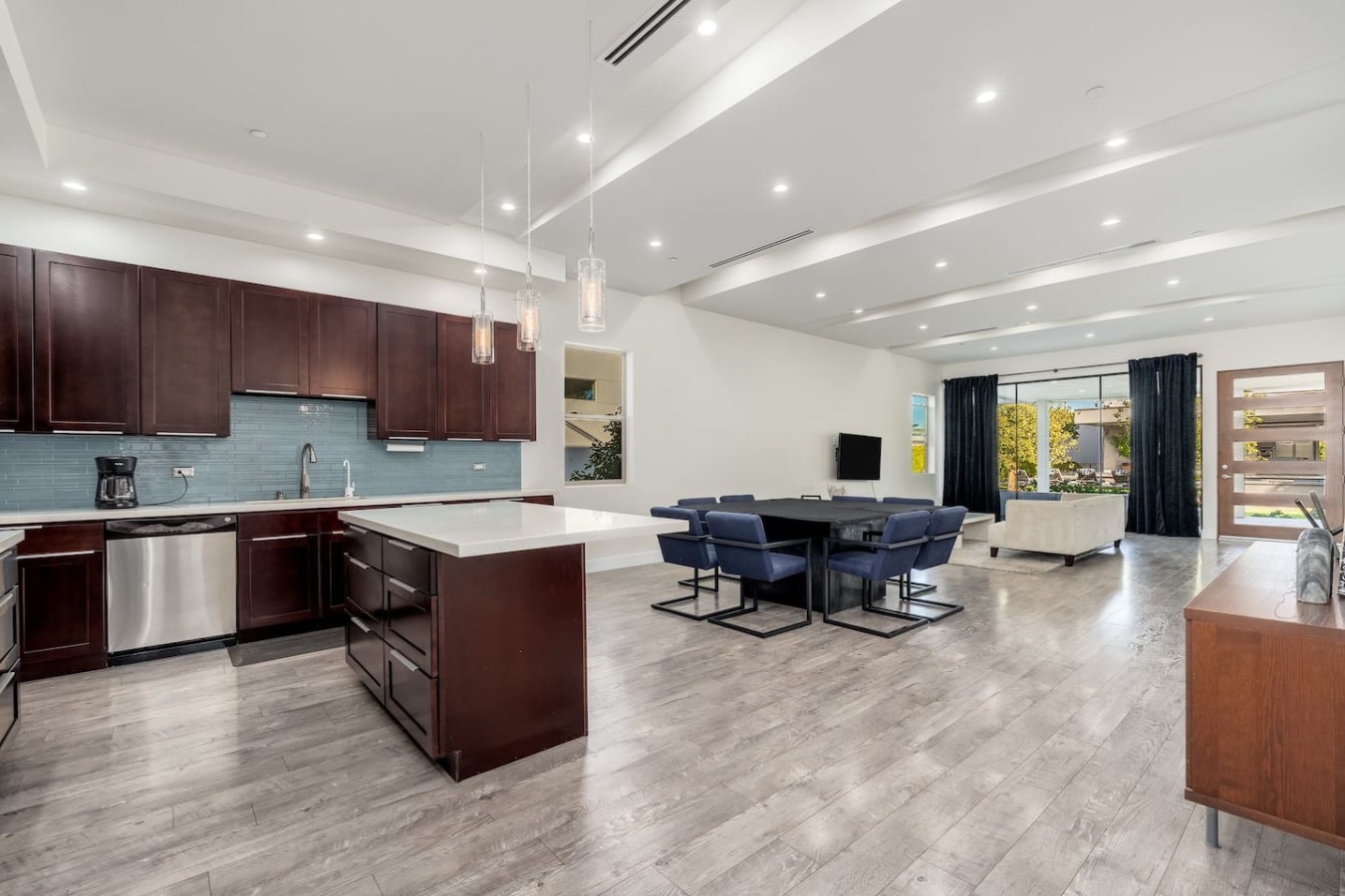 15204-357329-mmui9DOIexgShetu-QvKetaSgXIM293fvCqVKTPeAi8-67a227664b749