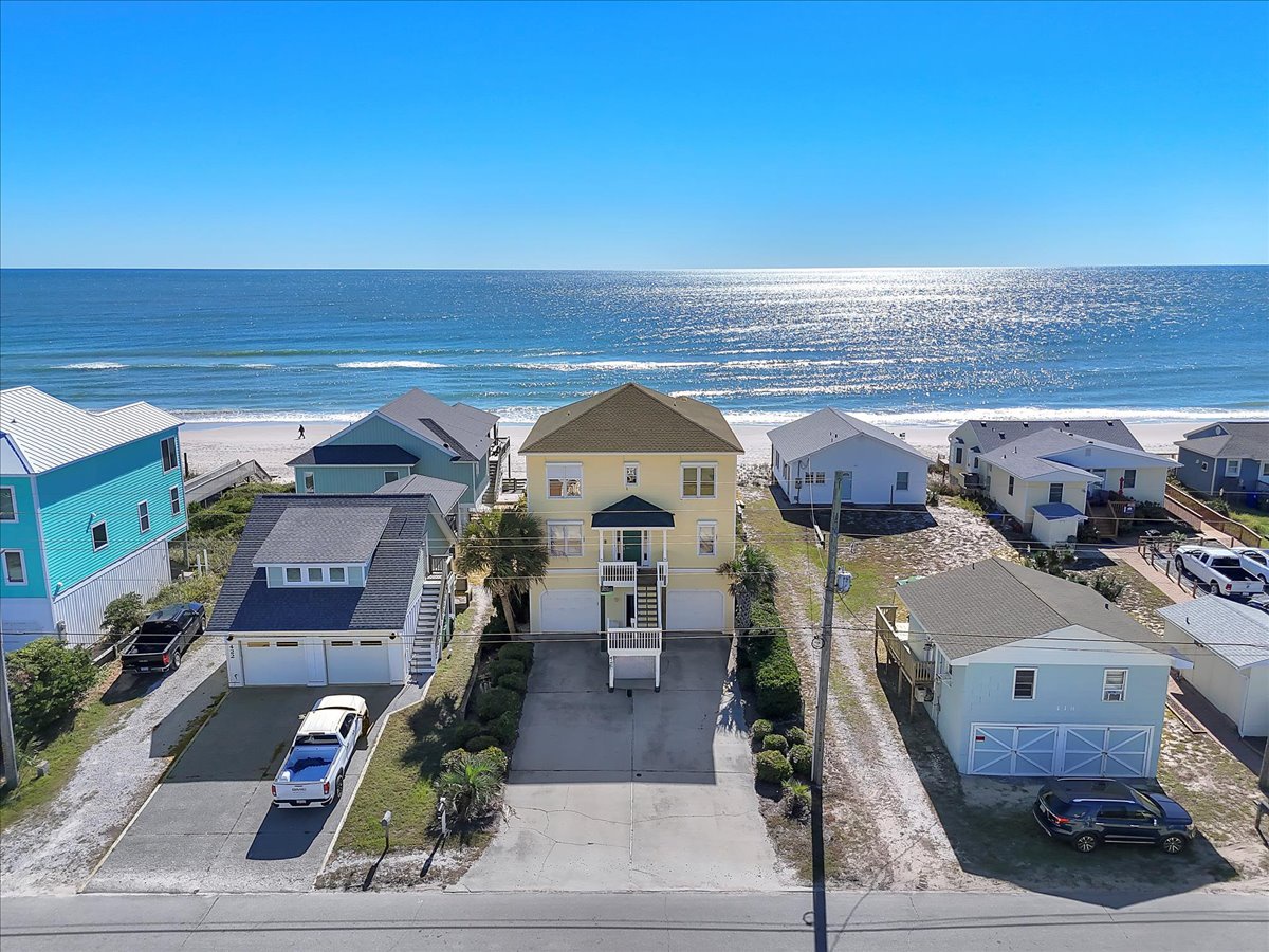 Perfect Beachfront Location