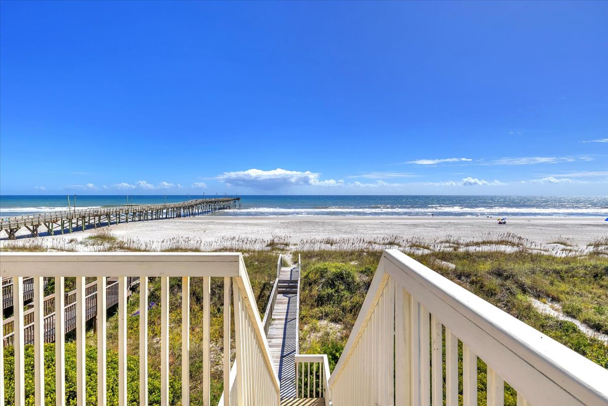 Private Beachfront Access