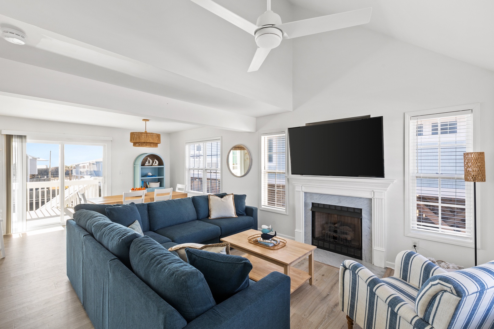 6 - Open Living Area