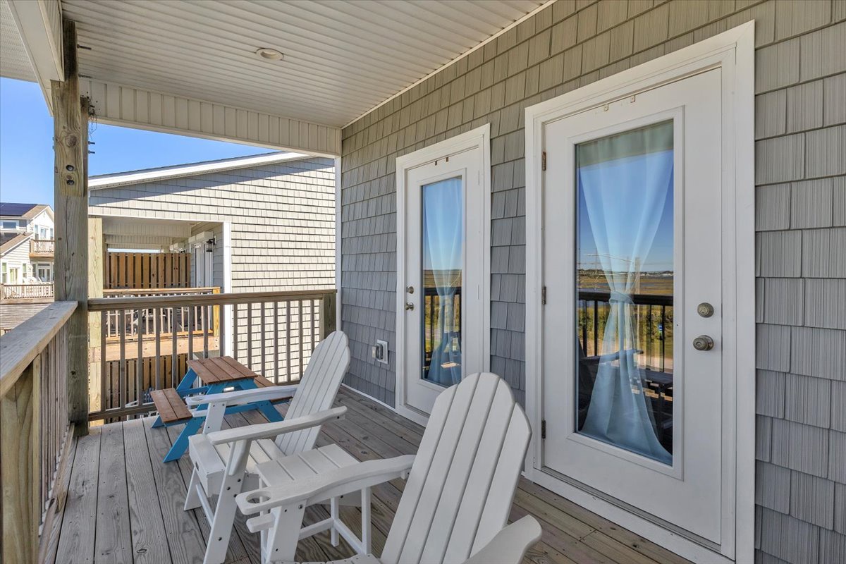 Soundside Balcony Second Floor