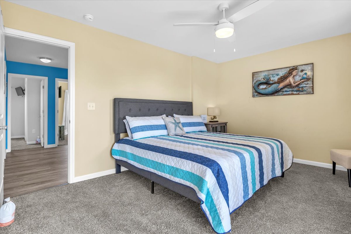 Bedroom 1 King Beachside Balcony - 1st Floor