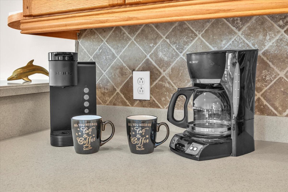 Coffee by the Cup or by the Pot