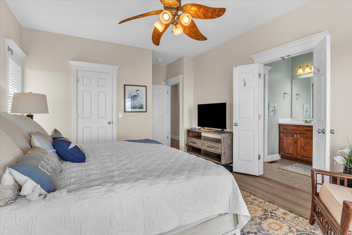 Bedroom 1: King, Beach Views & Deck 1st Level