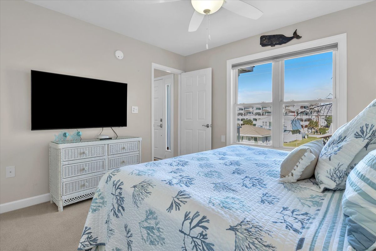 Bedroom 2: King with Jack & Jill Bathroom - 1st Level