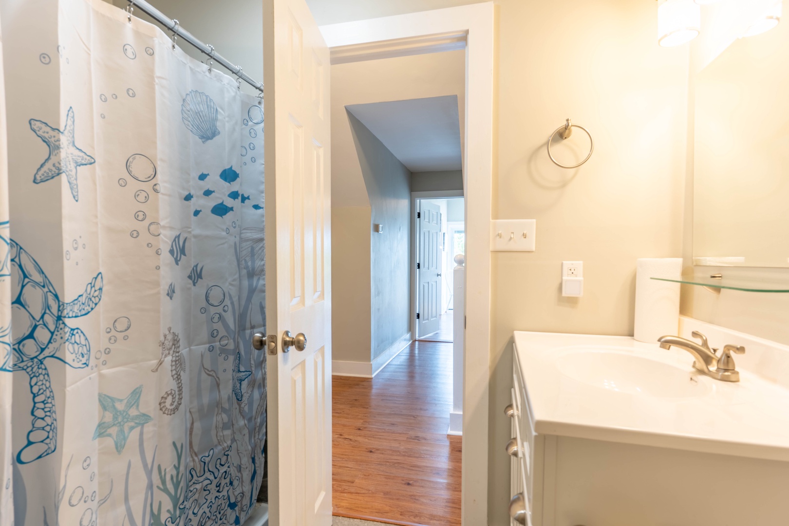 Bathroom 4: Full with Tiled Shower - 2nd Level