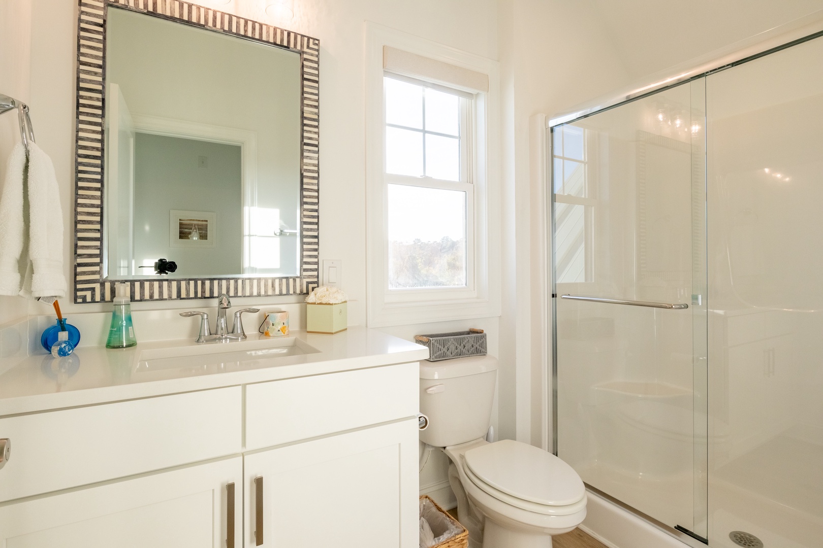 Full Bathroom - 2nd Level