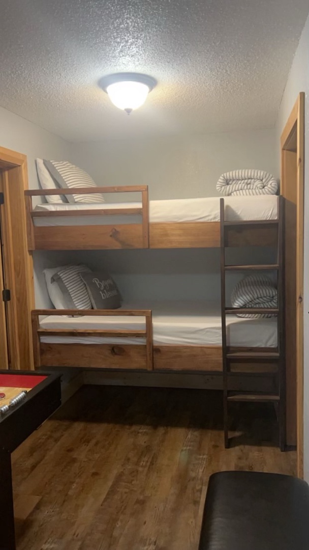 The twin bunk beds are located where the chair is in the previous photo. This is a new addition to Coyote Ridge