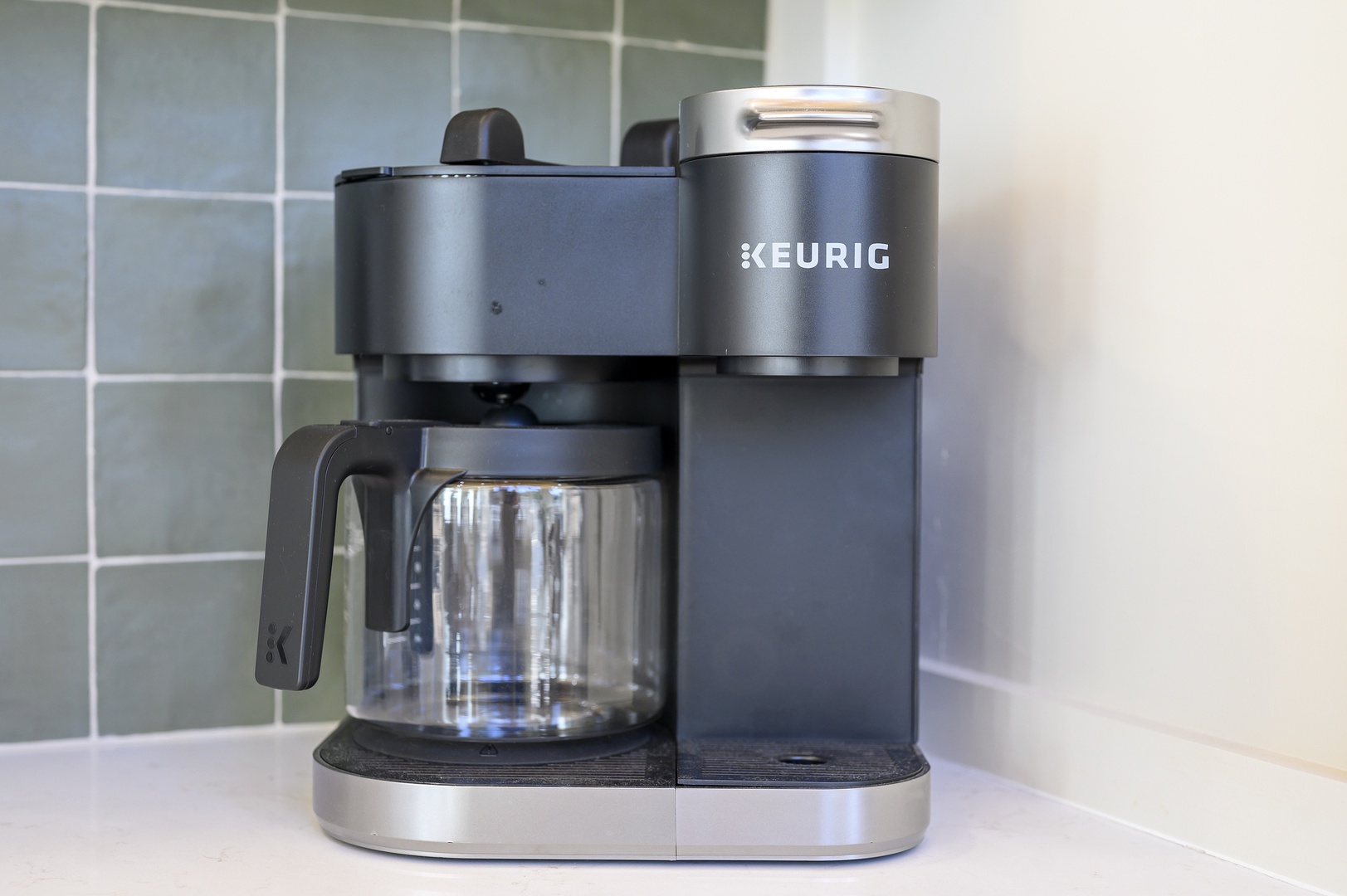 Ratio Eight review: A stunningly beautiful coffeemaker saddled with a  sky-high price - CNET