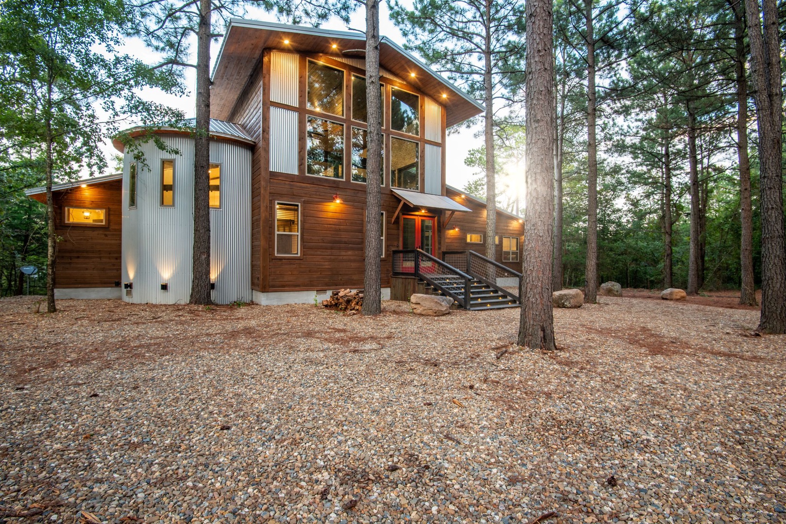 The Barn on the Creek