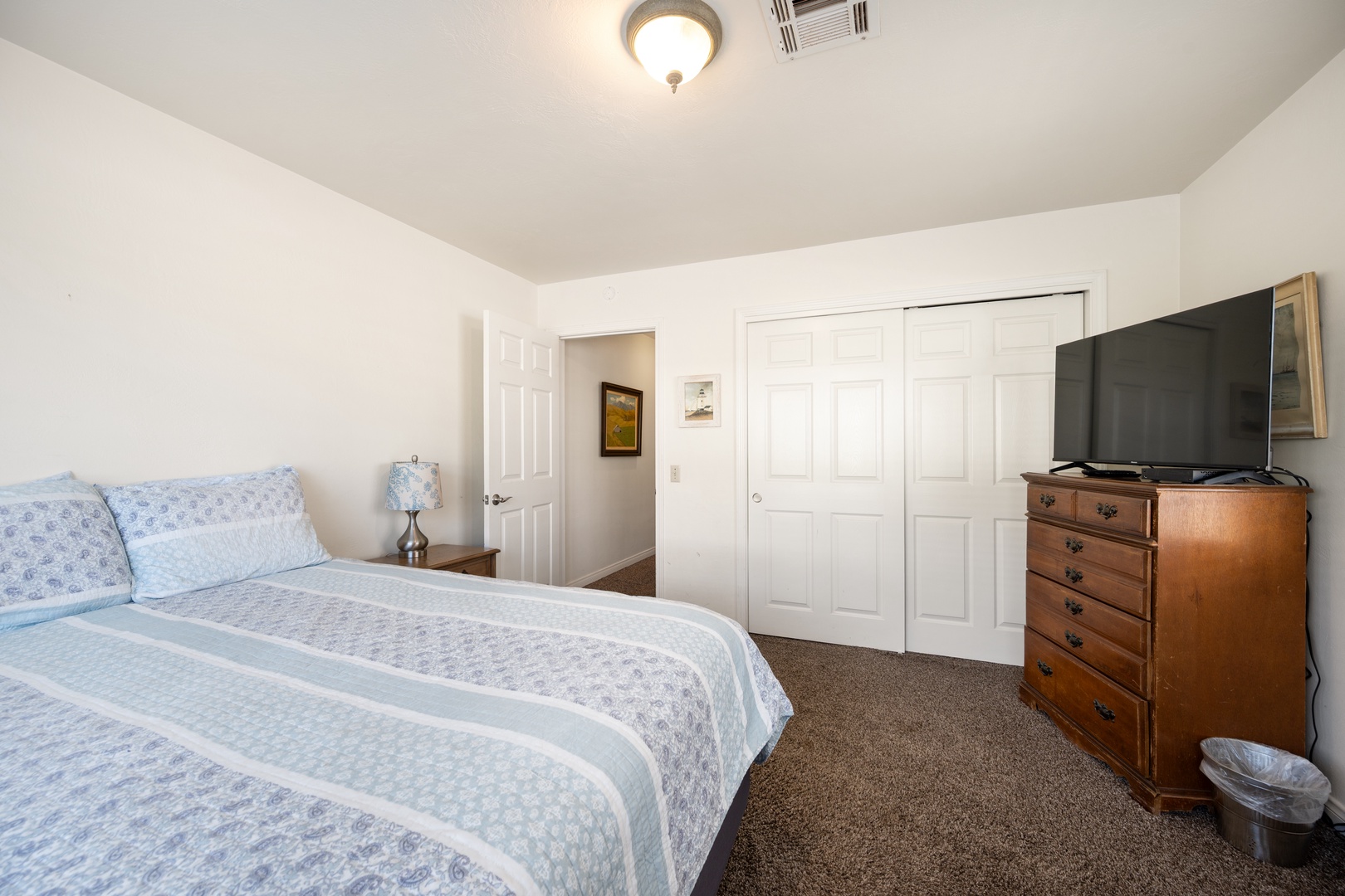 3rd bedroom upstairs