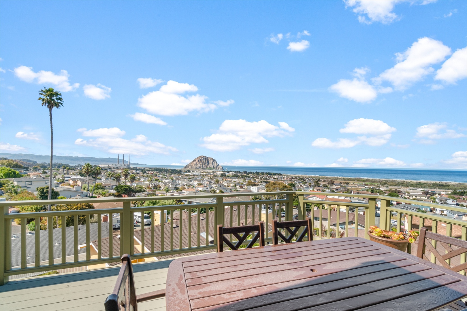 POV: drinking your morning coffee on the upper deck