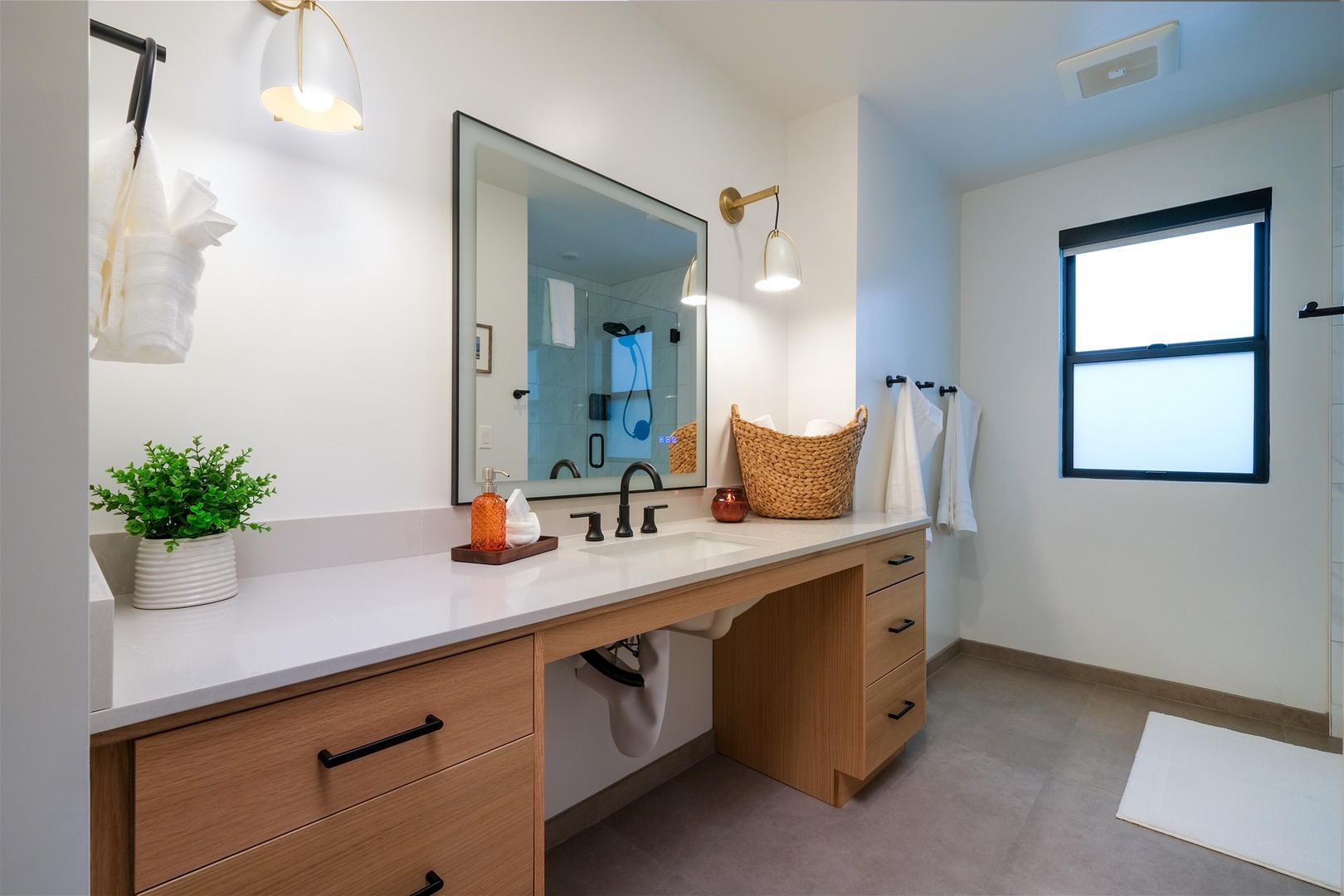 Fresh, modern, spacious and sparkling clean bathroom