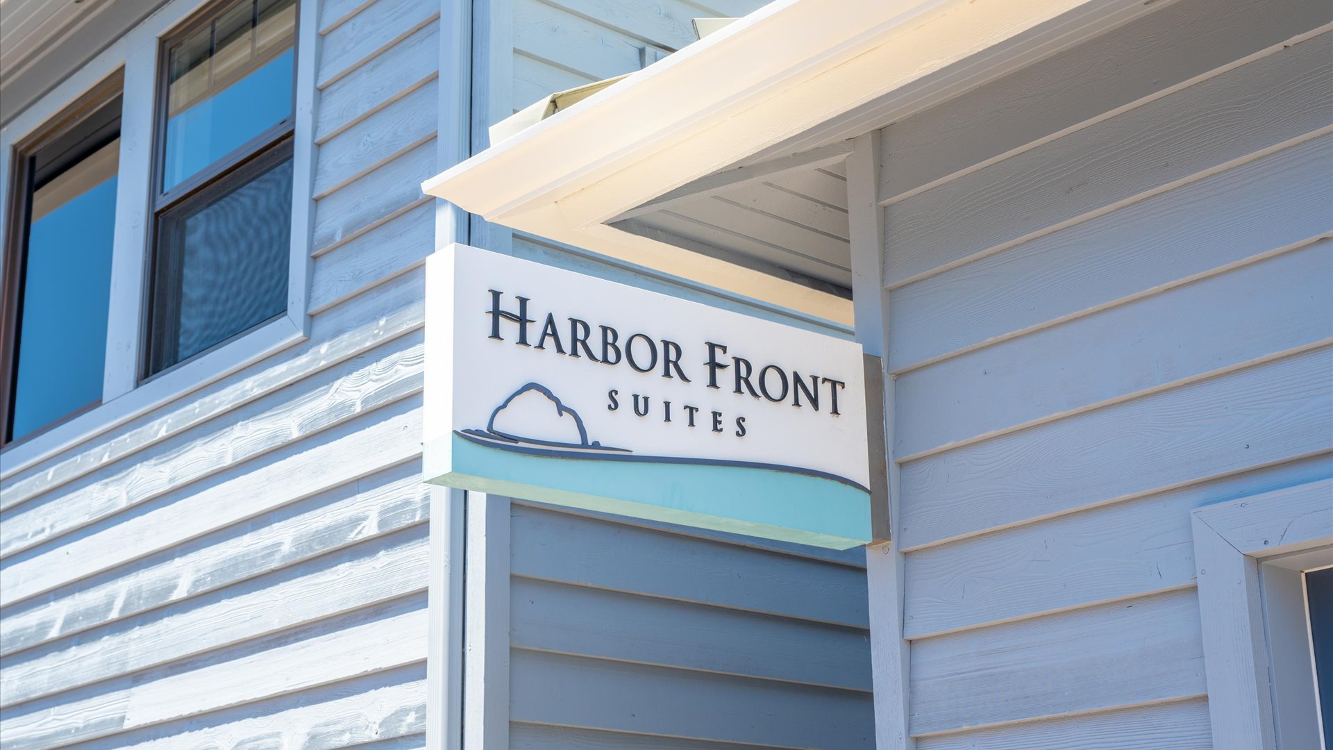 The Harbor Front Suites are the premier lodging on the embarcadero. Book today