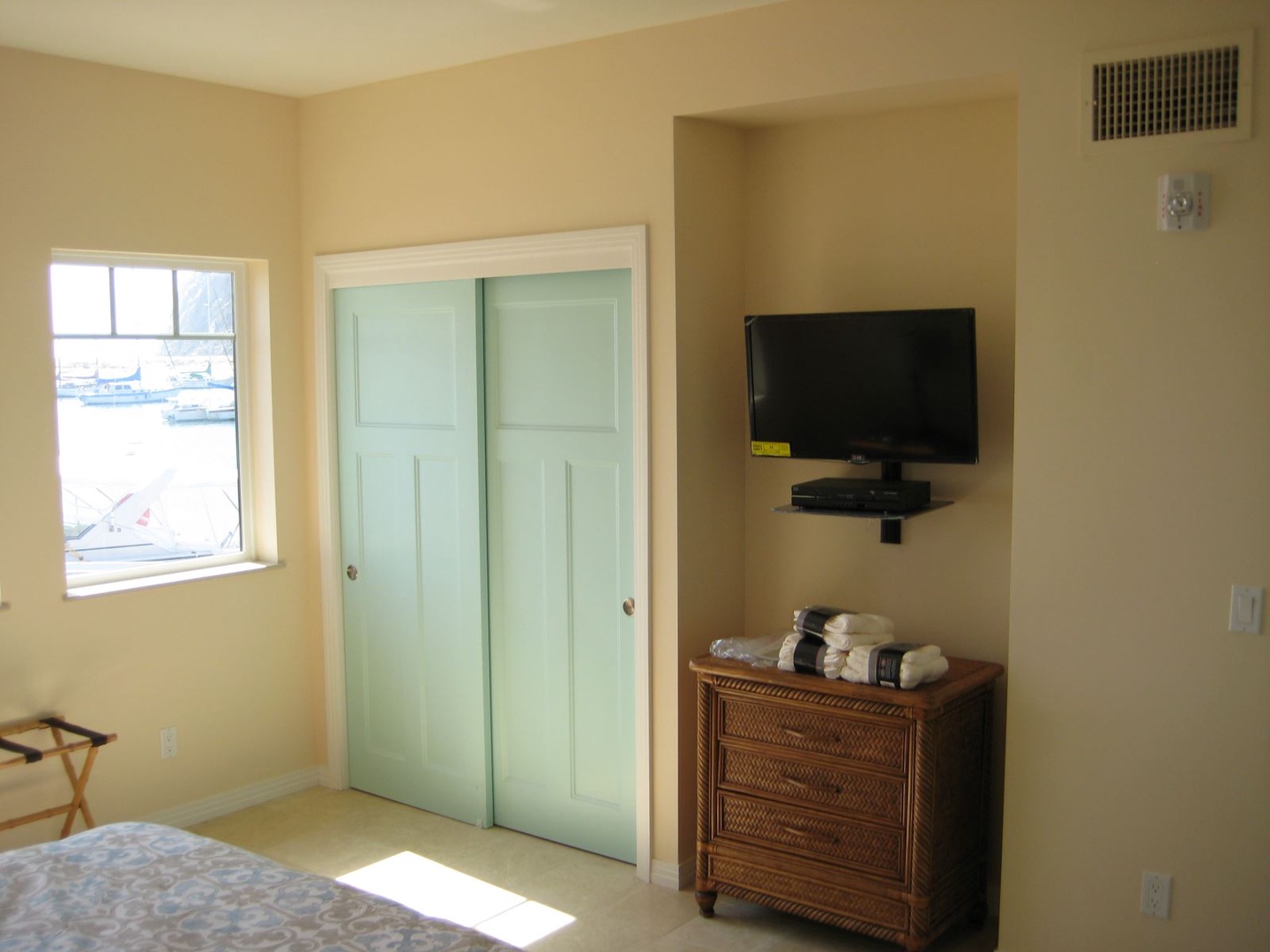 The bedroom has a TV, large closet, great views and the full bath is adjacent.