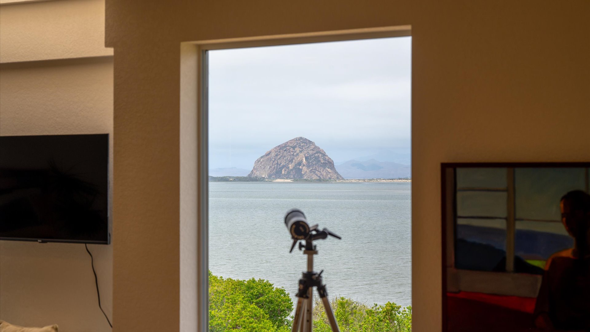 The views stretch over the bay all the way to morro rock
