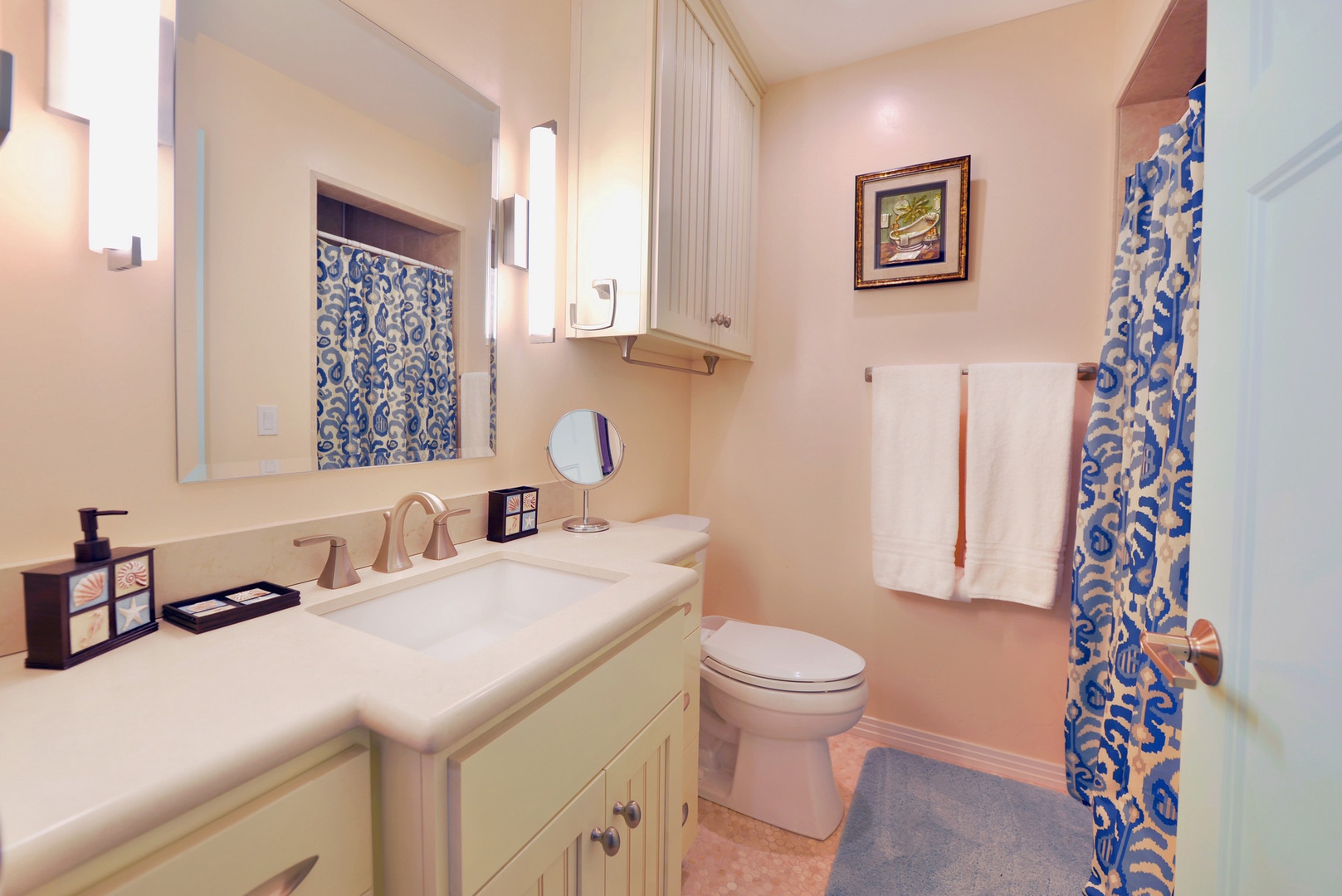 The full bath has a step-in shower.