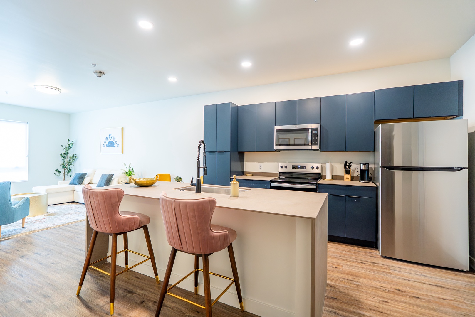 Trolley District 1 Bedroom Suite - Sleeps 5