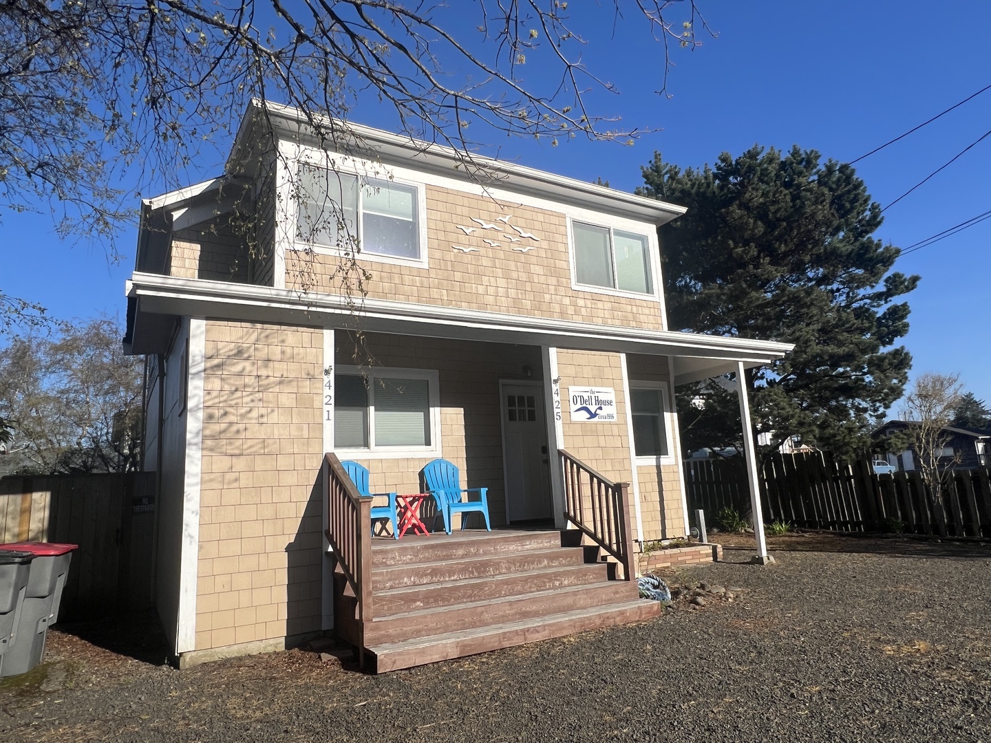 421 Beach Dr