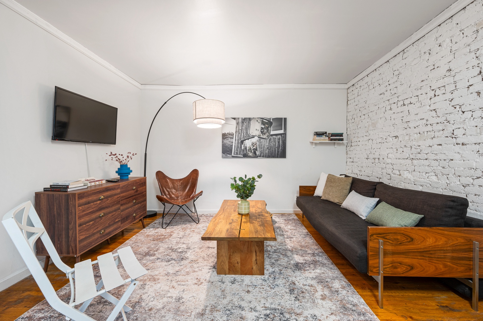 NYC Dreams:Your Cozy Nest Awaits