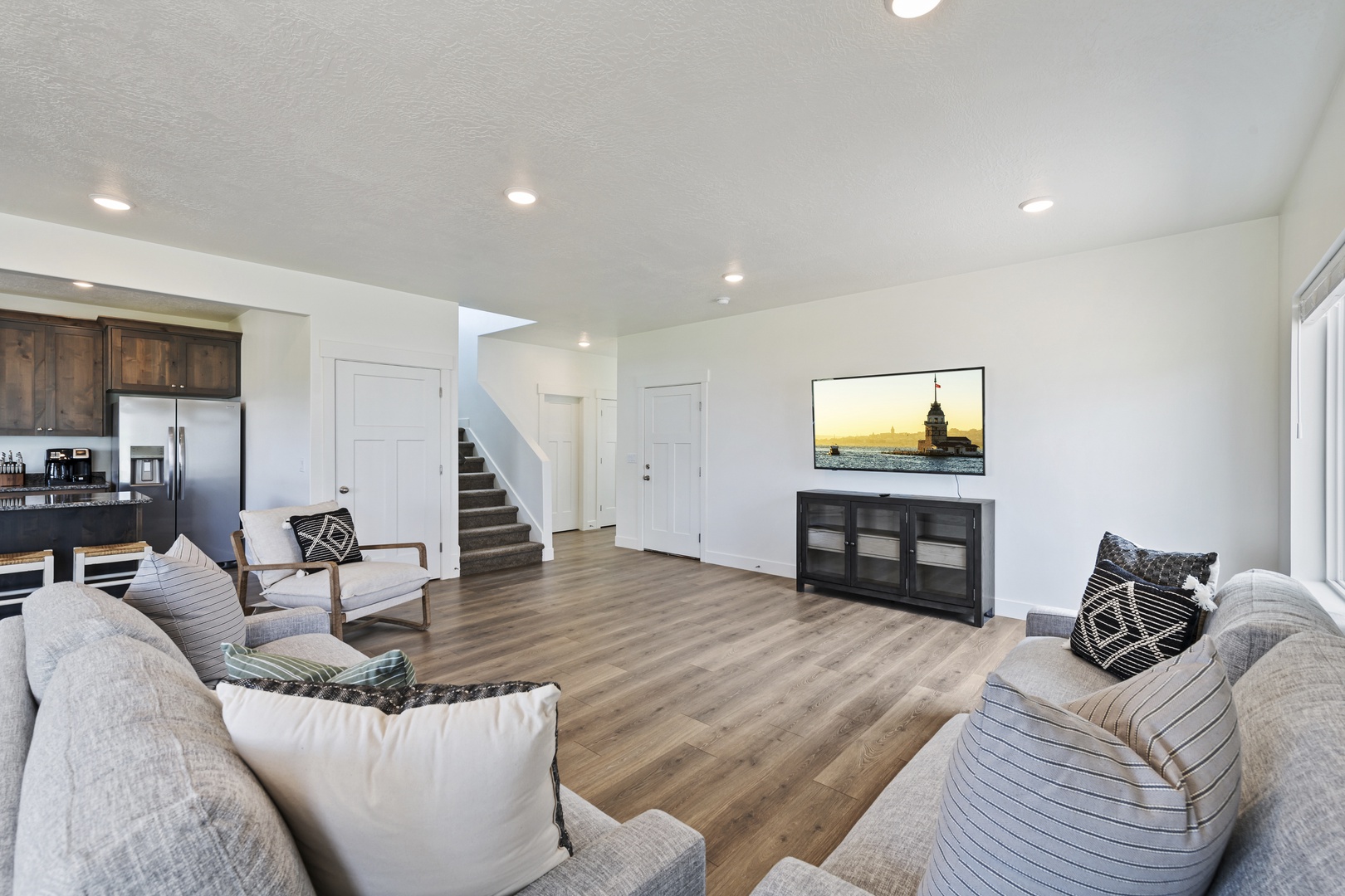 Beacon Point Cove-Main Floor Living Room