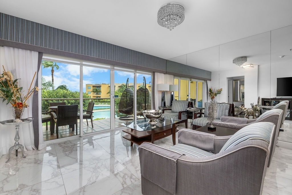 3BS-OC233 - Adults only, Luxurious Beach Retreat with best views!