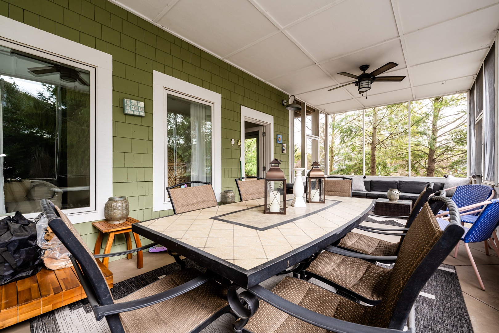 Beautiful Screened-In Porch