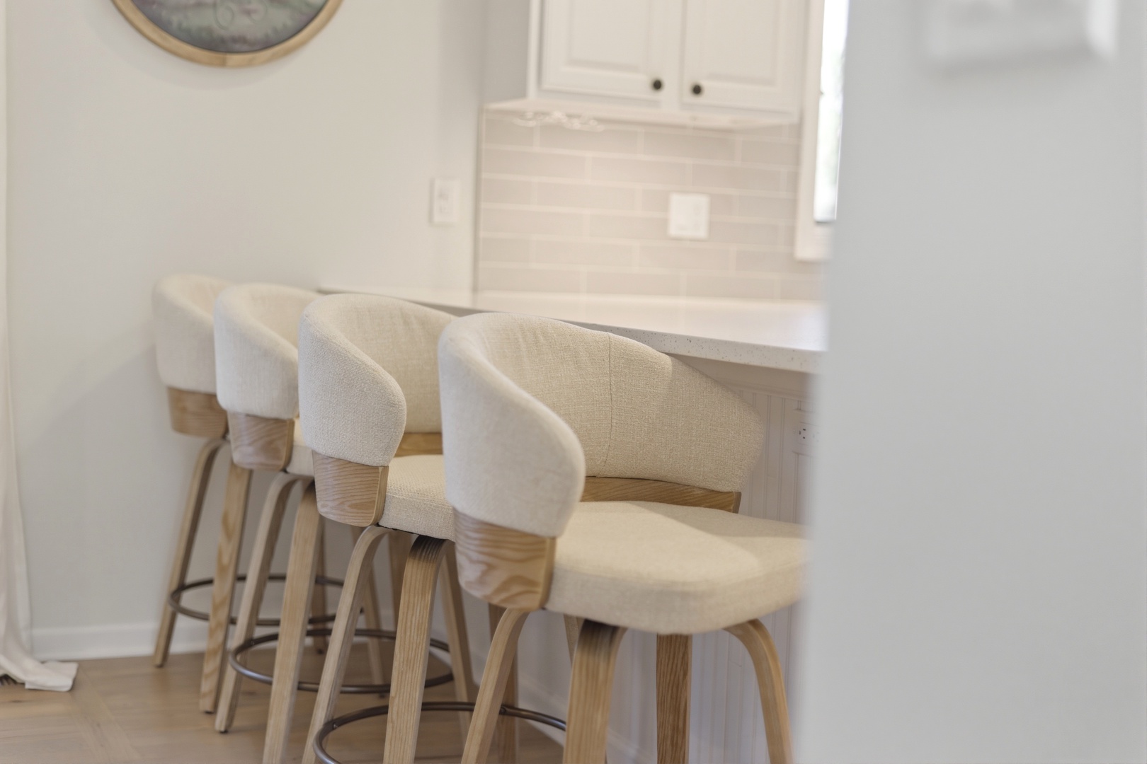 Island Seating For Four