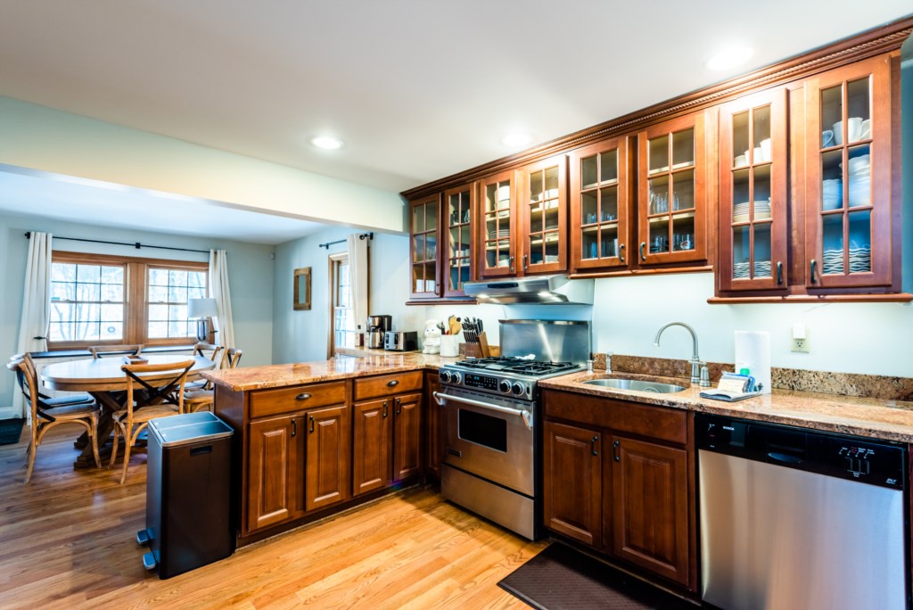 Fully Stocked Kitchen