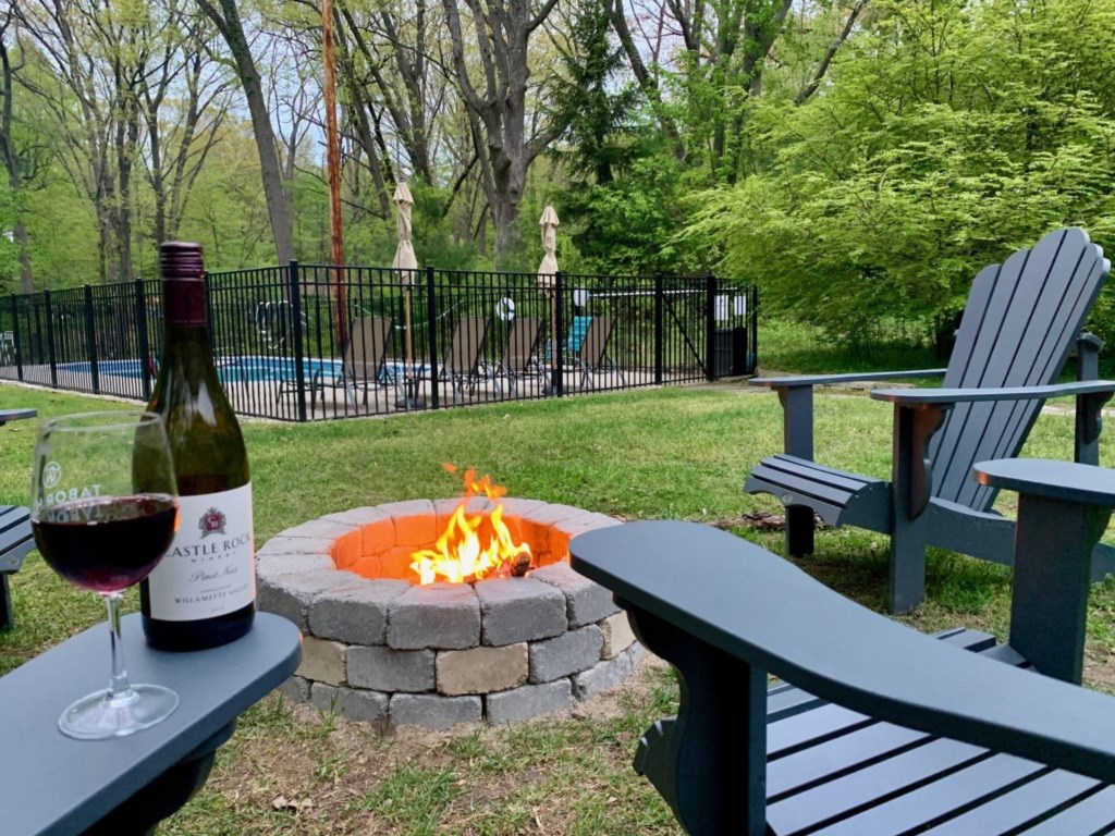 Outdoor Firepit!