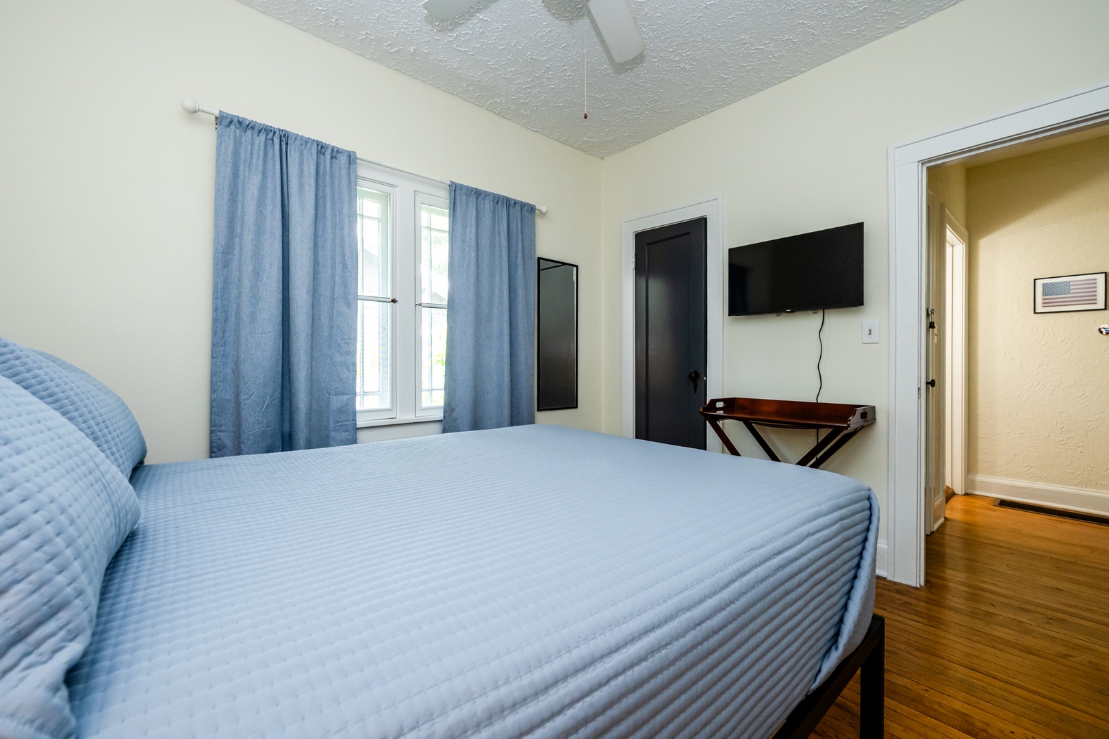 Bedroom #1 (Alt Angle)