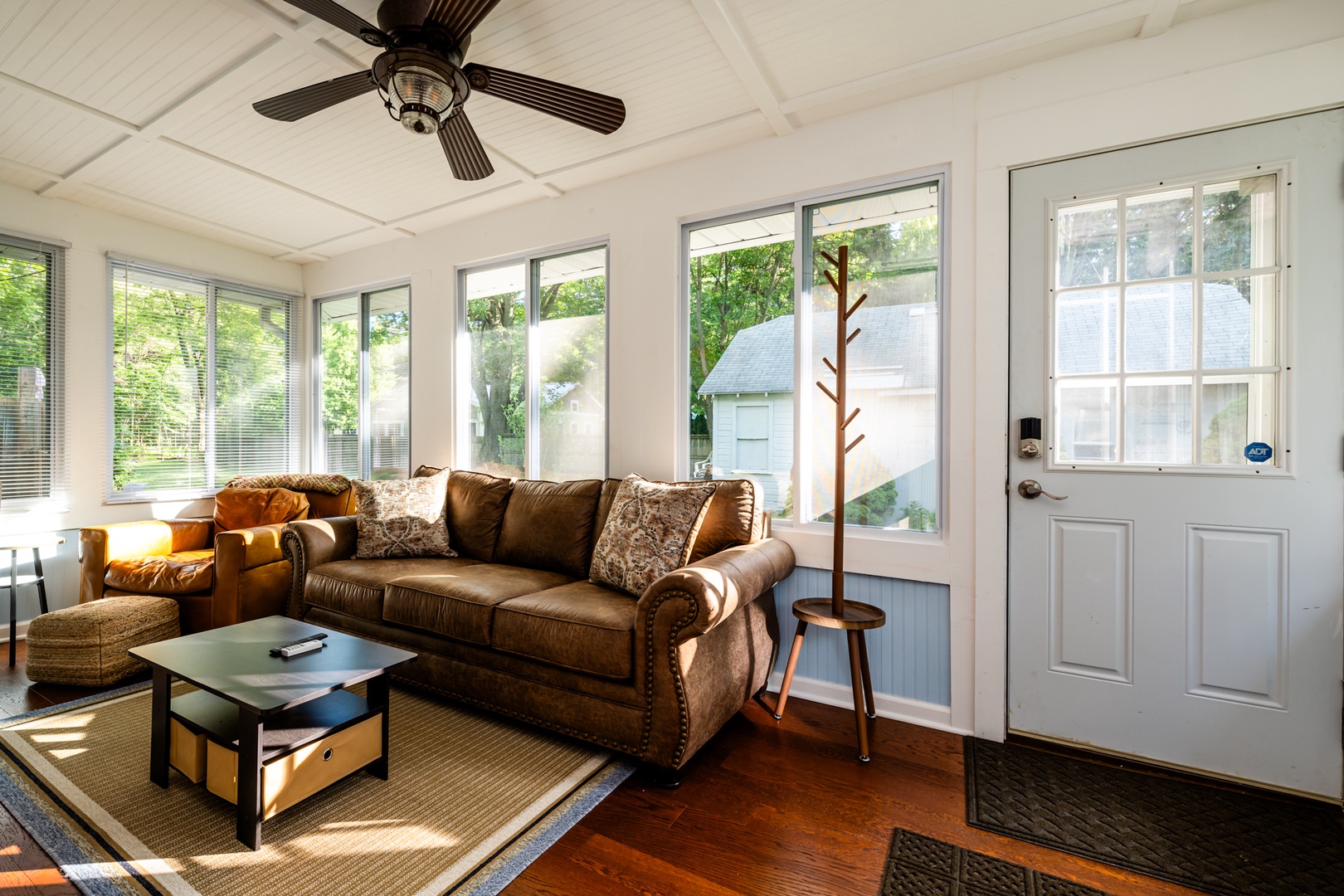 Entryway Seating