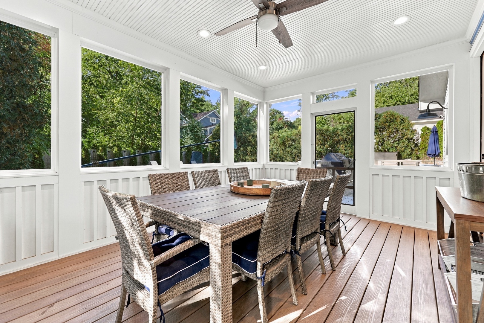 Screened In Porch!