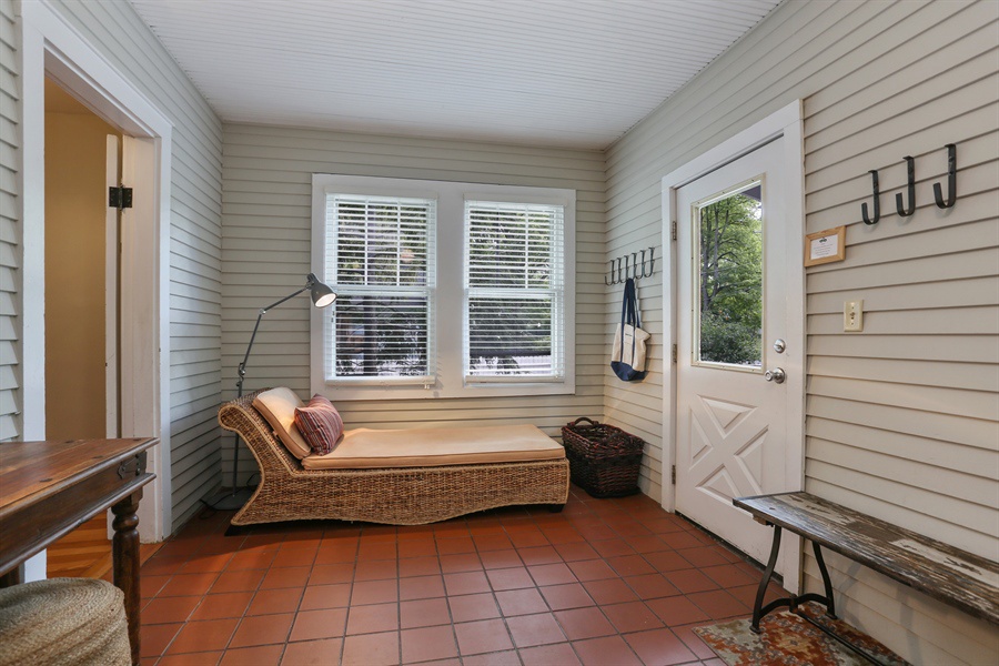 Chaise and Foyer